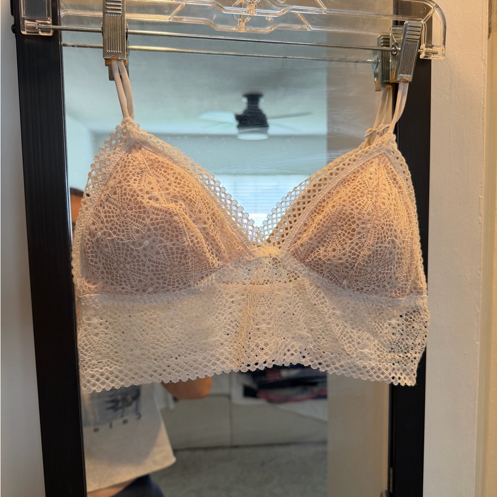 Victoria’s Secret Lace Bralette in Ivory - Women's Intimates